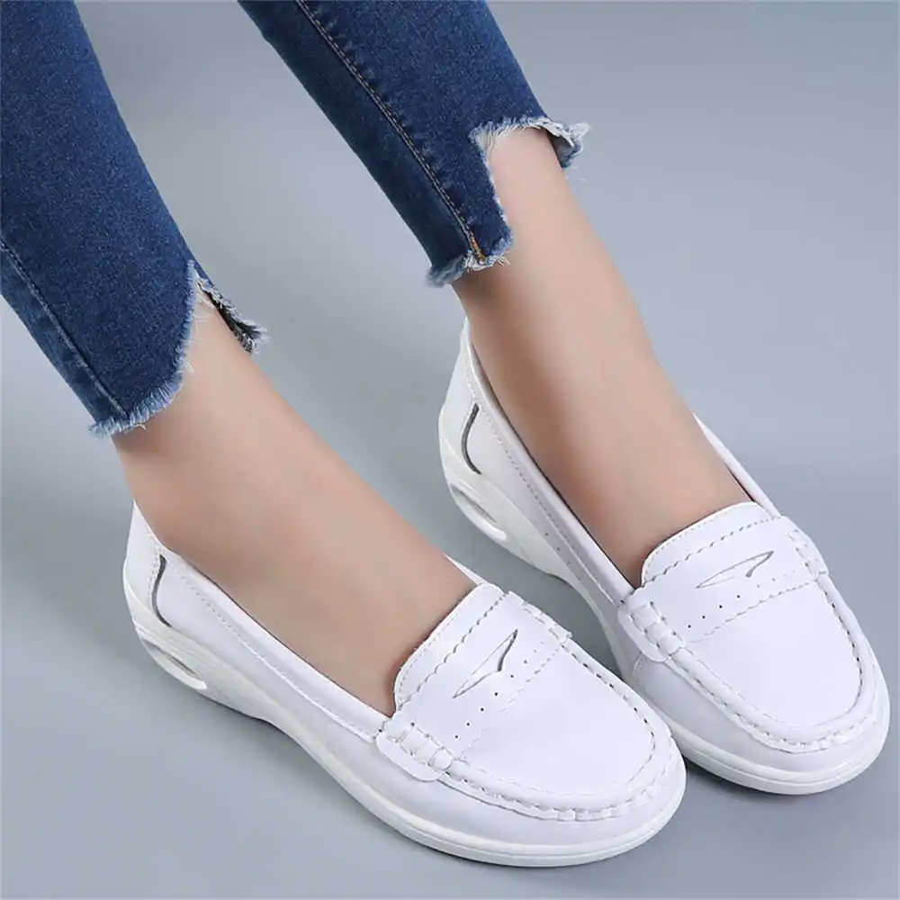 Tech Accessories To Buy - Dikke zool Slip-on witte trainers voor