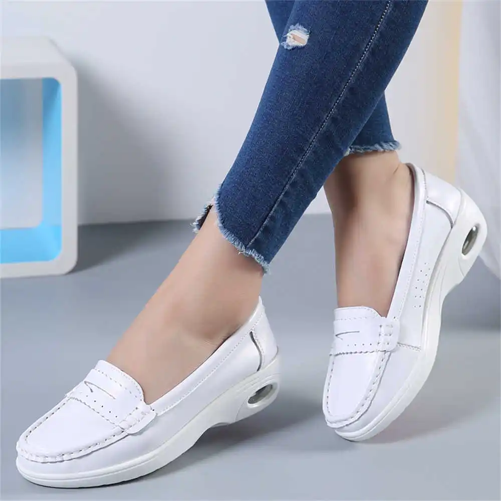 Dikke zool Slip-on witte train - Tech Accessories To Buy recensie en prijs