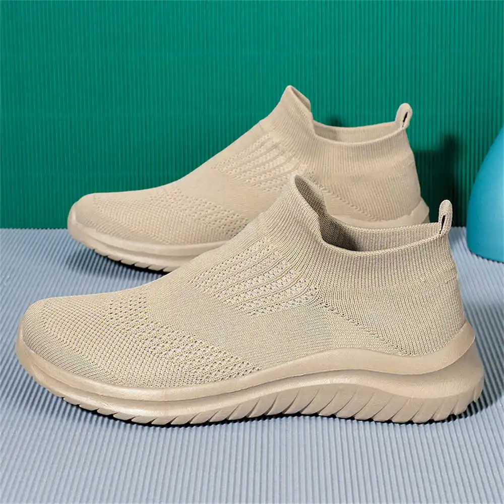Beige Zachte Nieuwe Nieuwighei - Tech Accessories To Buy recensie en prijs