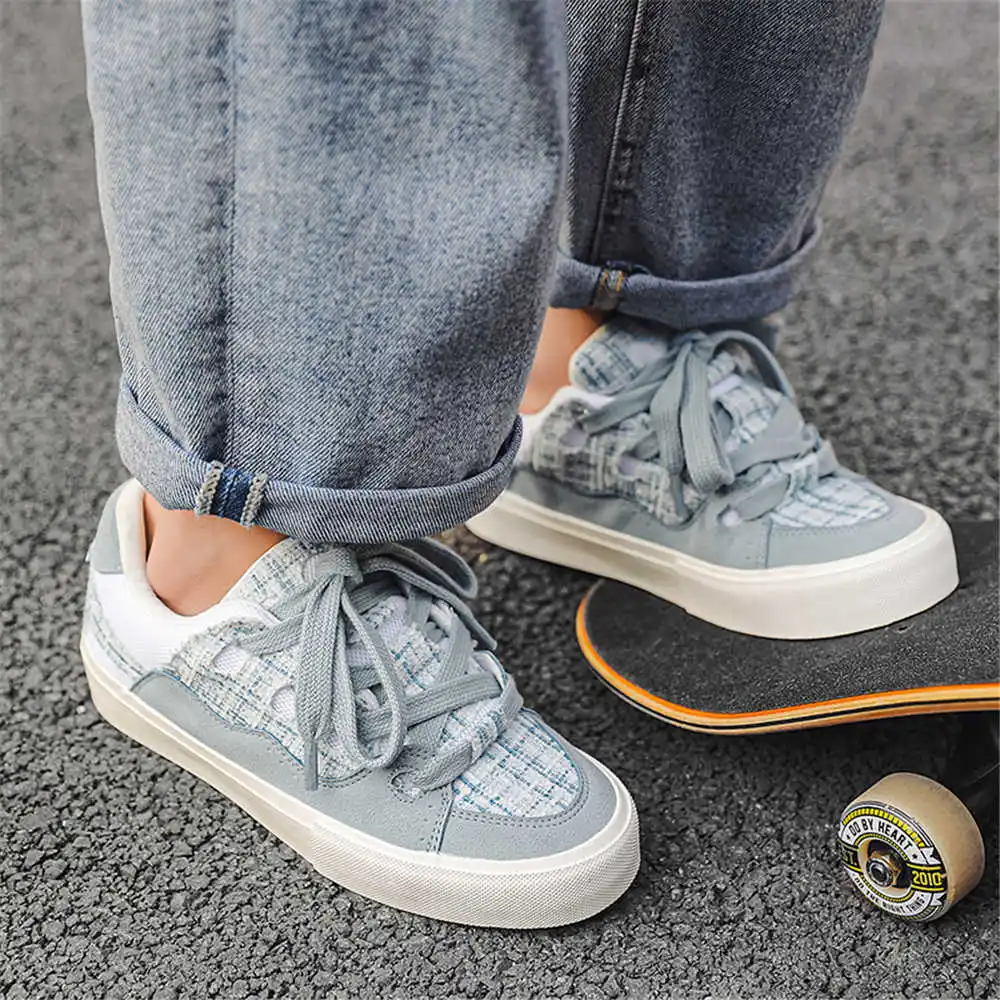 Met vetersluiting Hiphop Schoo - Tech Accessories To Buy recensie en prijs